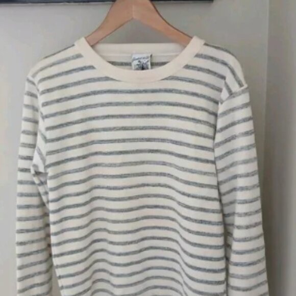 S.N.S. Herning 100% Virgin Wool Sweater Size Large Gray Cream Stripe Nautical - Picture 1 of 13